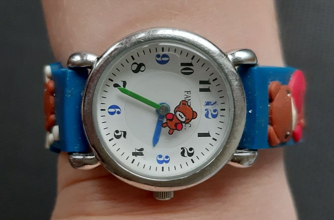 Zegarek na rękę dla dziecka tarcza z misiem ruchomym miś misio