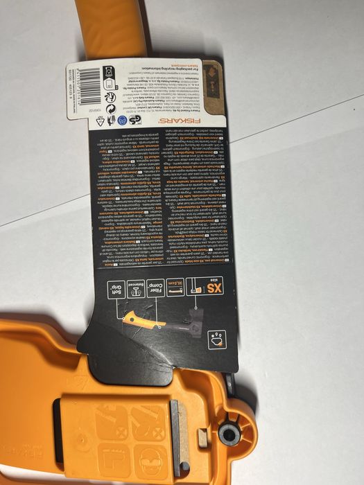 Сокира-колун Fiskars X14