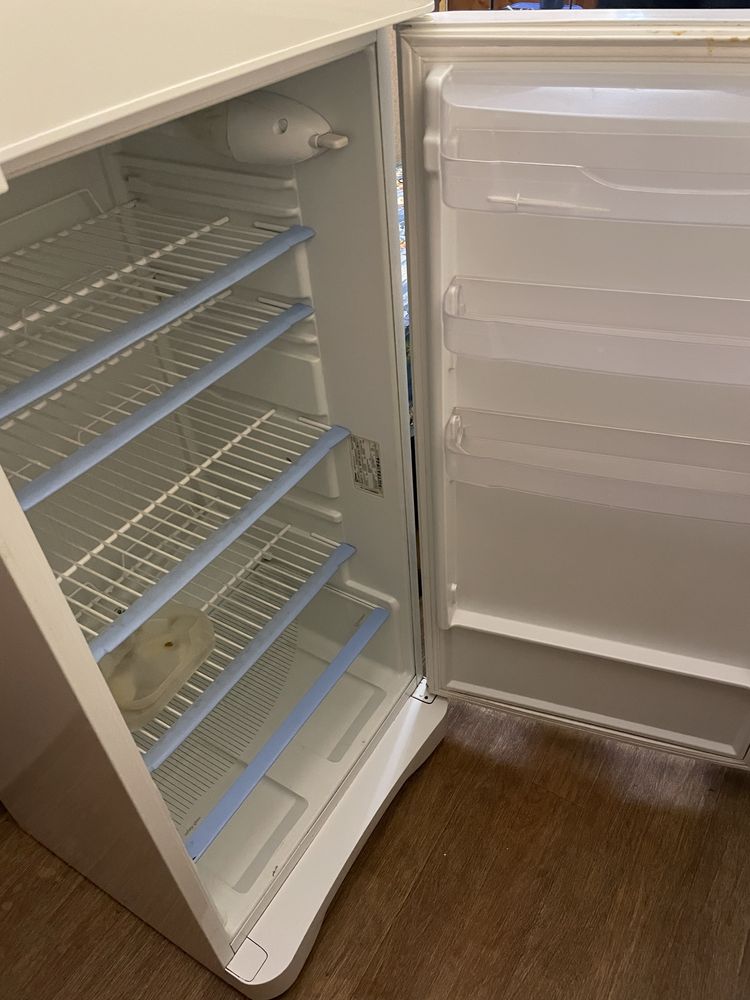 Холодильник indesit r36nfg.015
