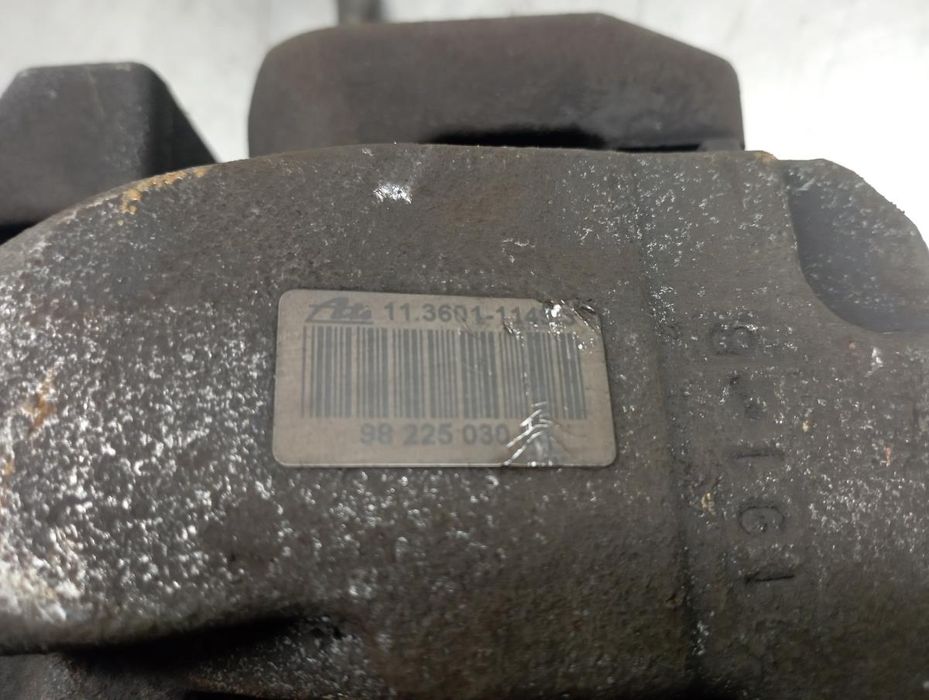 Pinça travão / maxila de travão frente esquerda CITROËN Berlingo Van (