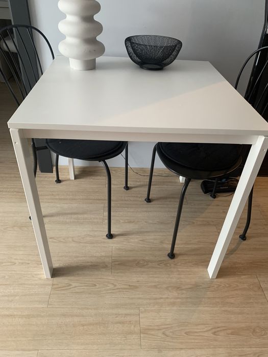 Stół biały Ikea