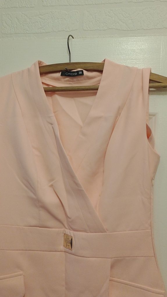 Elegancka sukienka kopertowa Ombre, 38