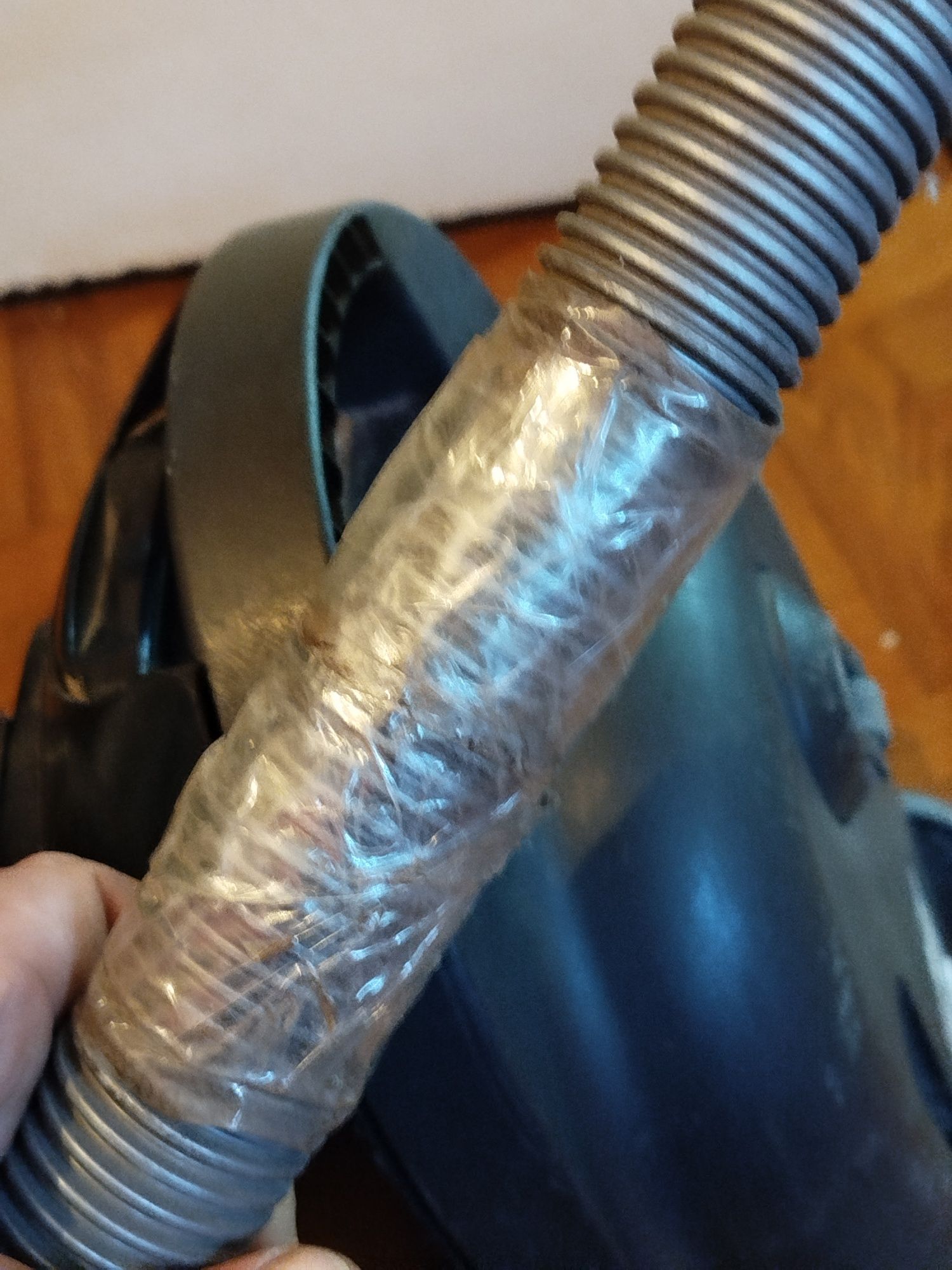 Пылесос Samsung  1400 w., полностью исправен.