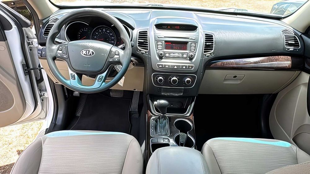 Kia Sorento      2015