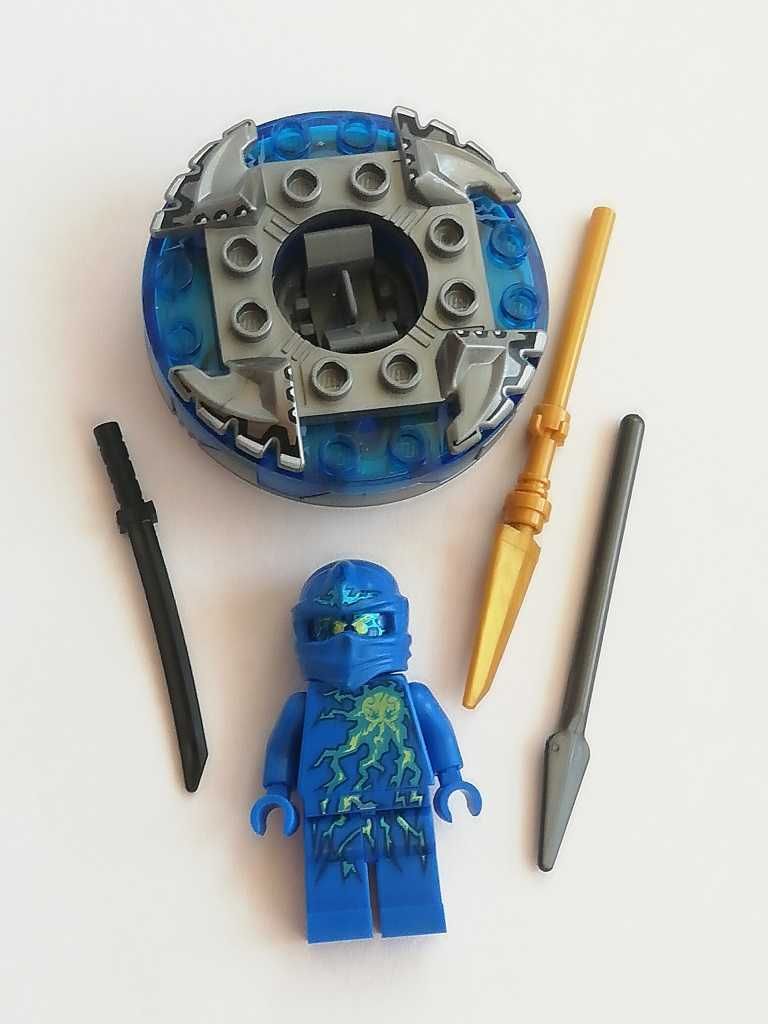 NOWY: tors nogi i głowa Jay NRG 9570 njo061 Lego Ninjago kask używany