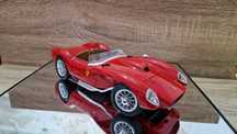 Ferrari 250 Testa Rossa 1:18