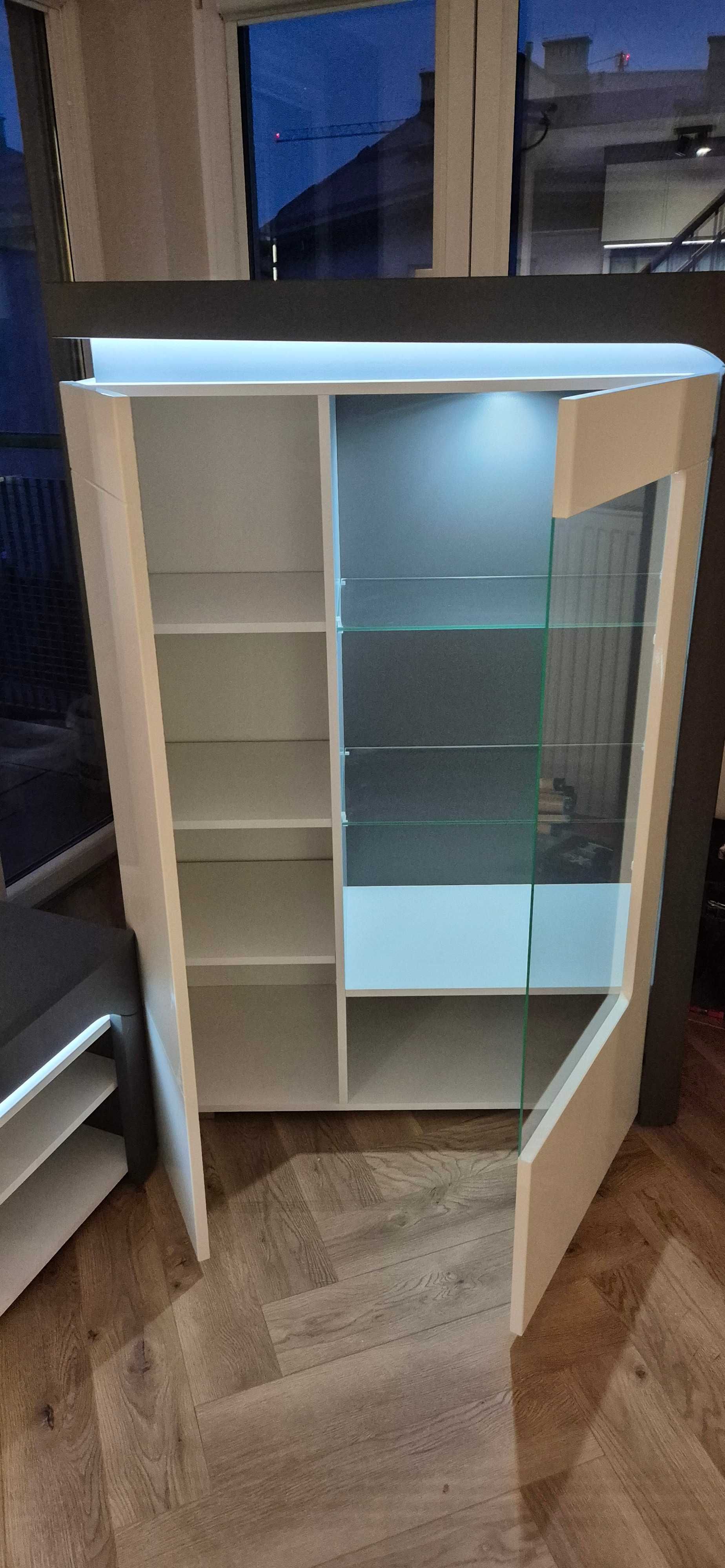 Zestaw nowoczesnych mebli do salonu z podświetleniem LED