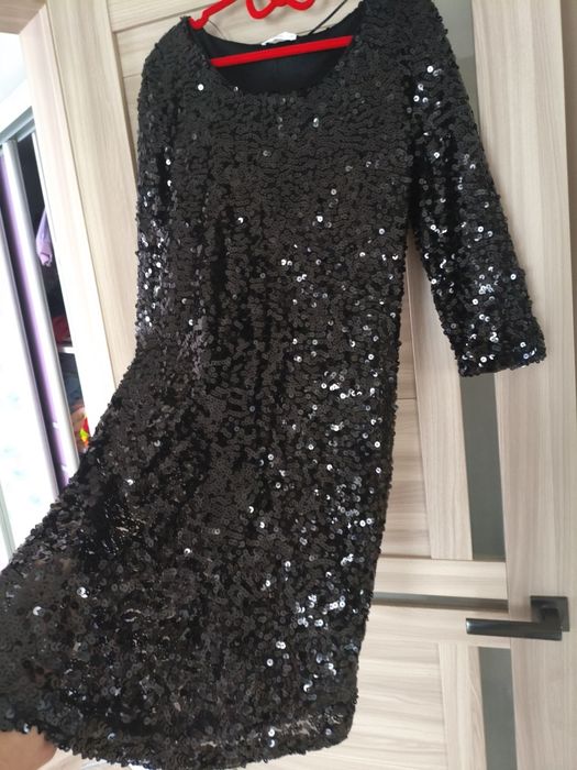 Сукня плаття святкове в паєтку