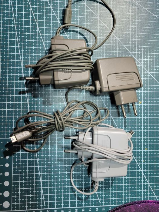Зарядні пристрої Nintendo, Nokia, Philips, Braun