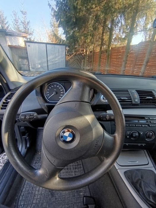 BMW - seria 1 - e87 - 118d