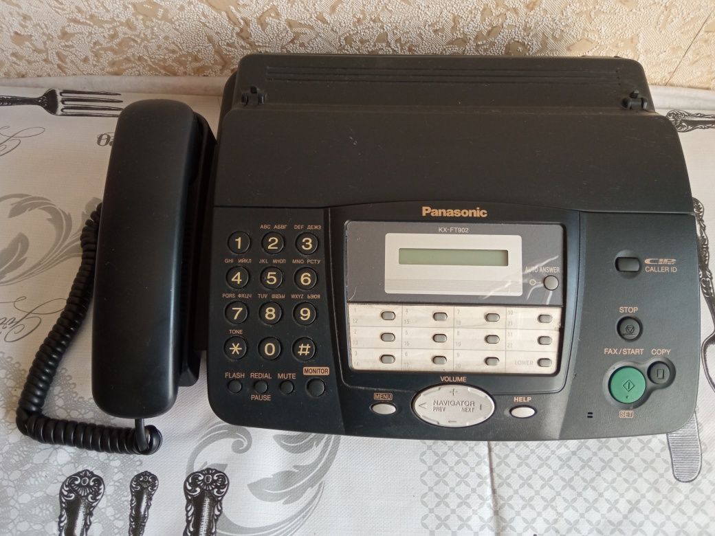 Телефон/факс Panasonic KX - FT 902.