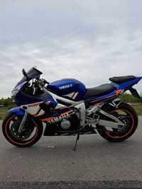 Yamaha R6 2001r.