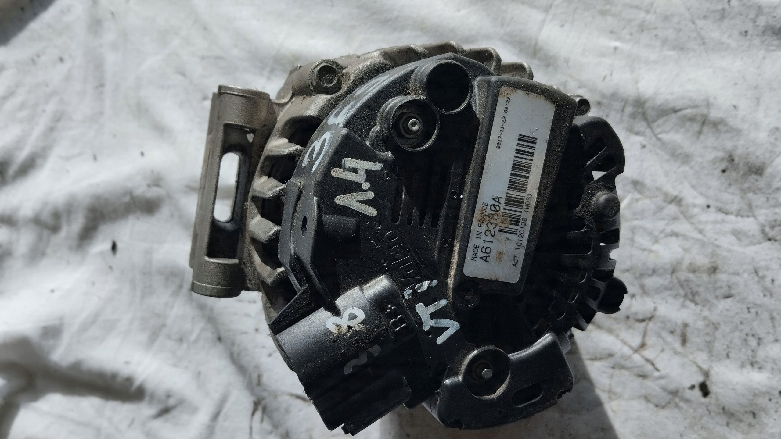 Alternator Peugeot Citroen 1.4 1.6 Vti A612380A