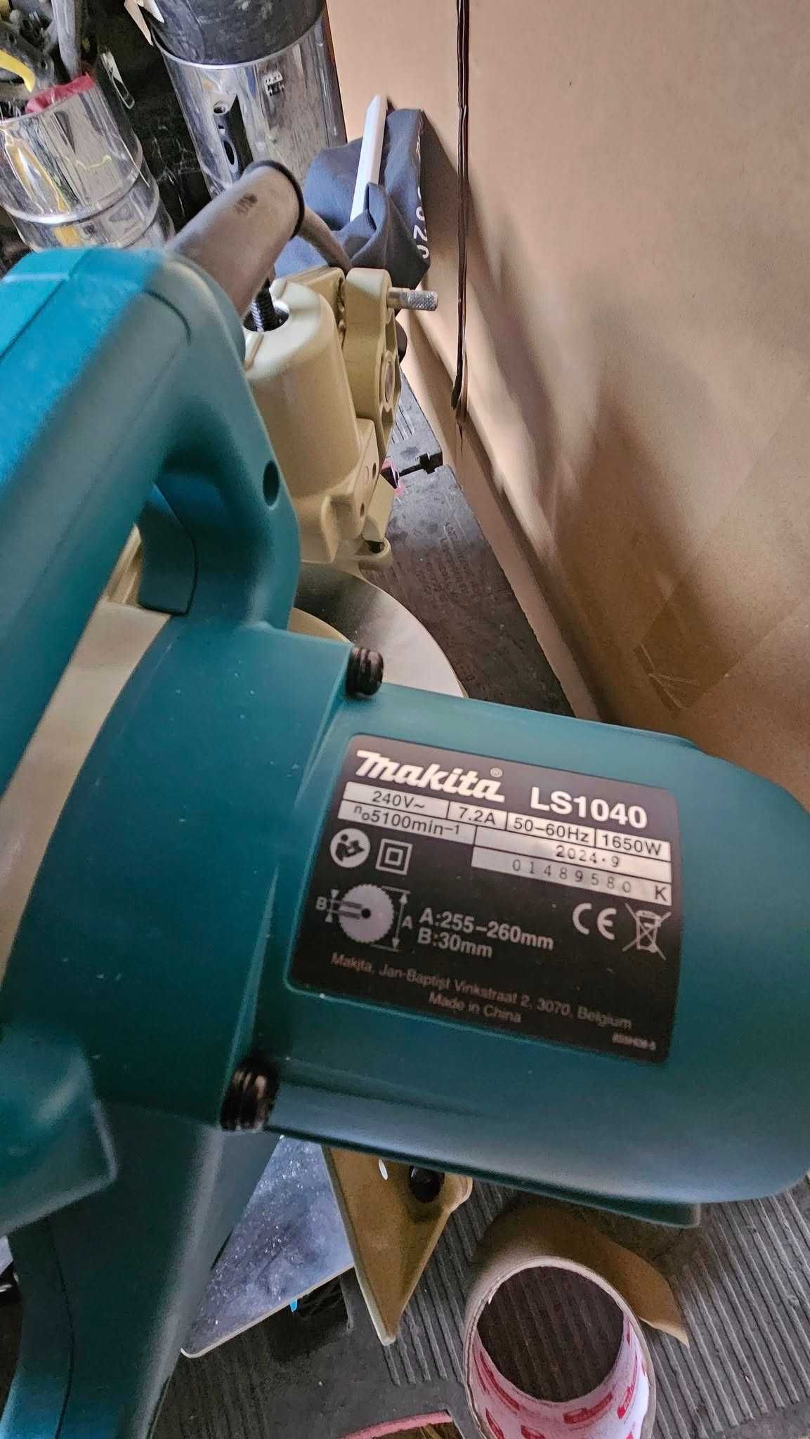 Ukośnica bez posuwu Makita LS1040N 1650W