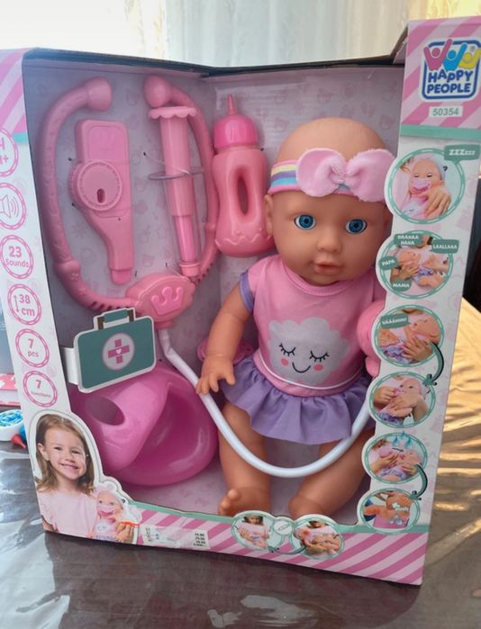 Lalka z akcesoriami