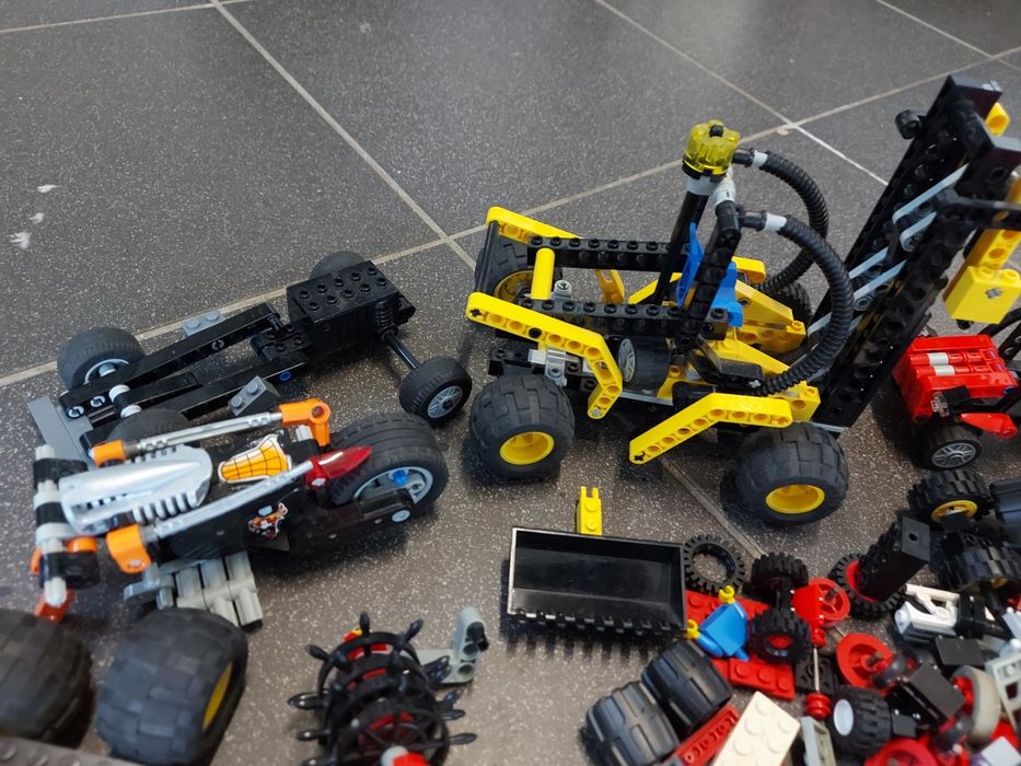 LEGO Technic ,City klocki na kg 3,7 kg