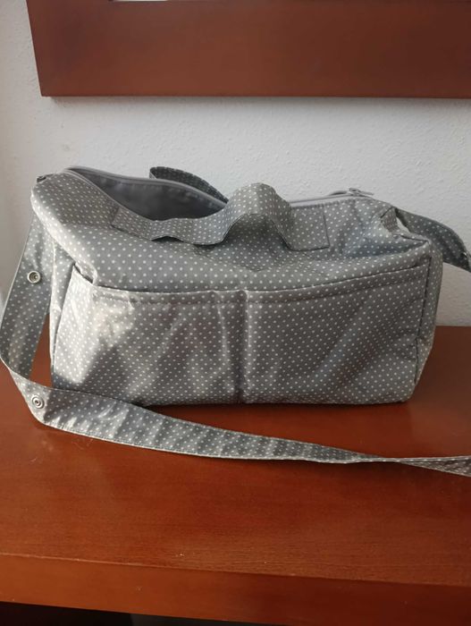 Vendo duas bolsas de maternidade