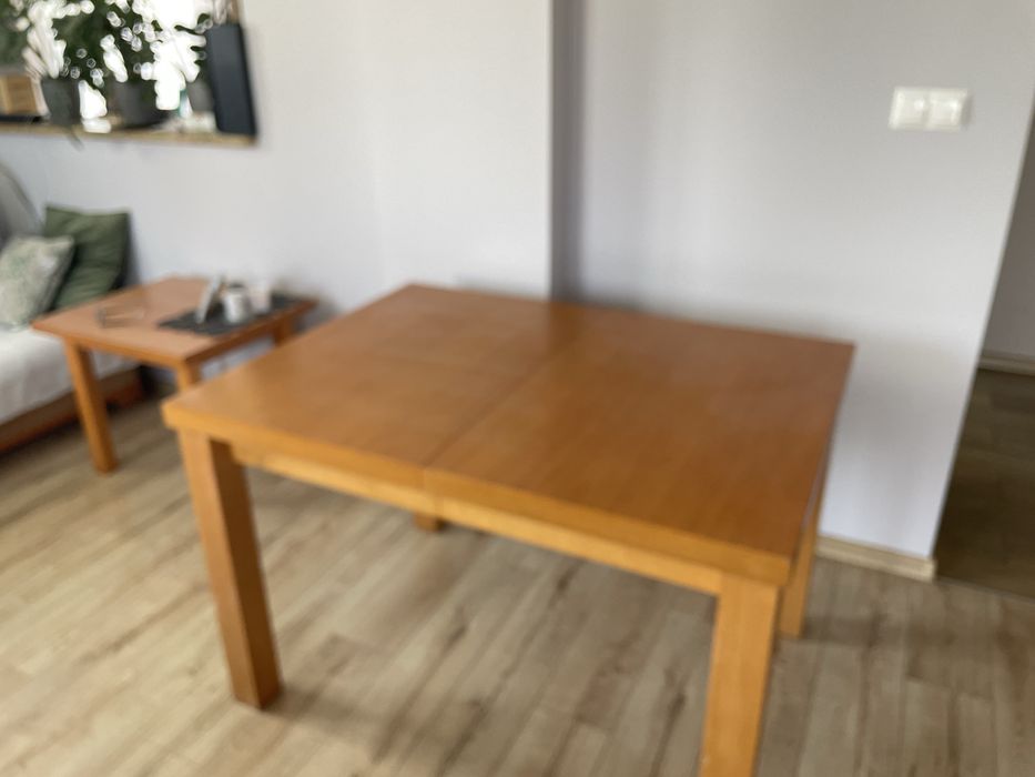 Stół rozkładany 220 cm x 90 cm x 79 cm IKEA w stanie bardzo dobrym