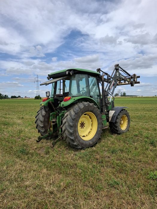 John Deere 5820 92km