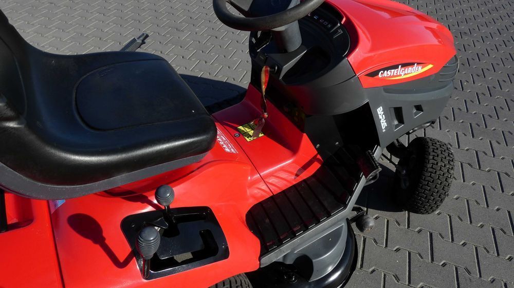 Traktorek kosiarka Castelgarden B&S (120801.5) - Baras