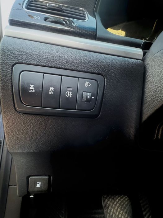 Продам авто SsangYong Korando 2012