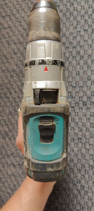 Шуруповерт Makita