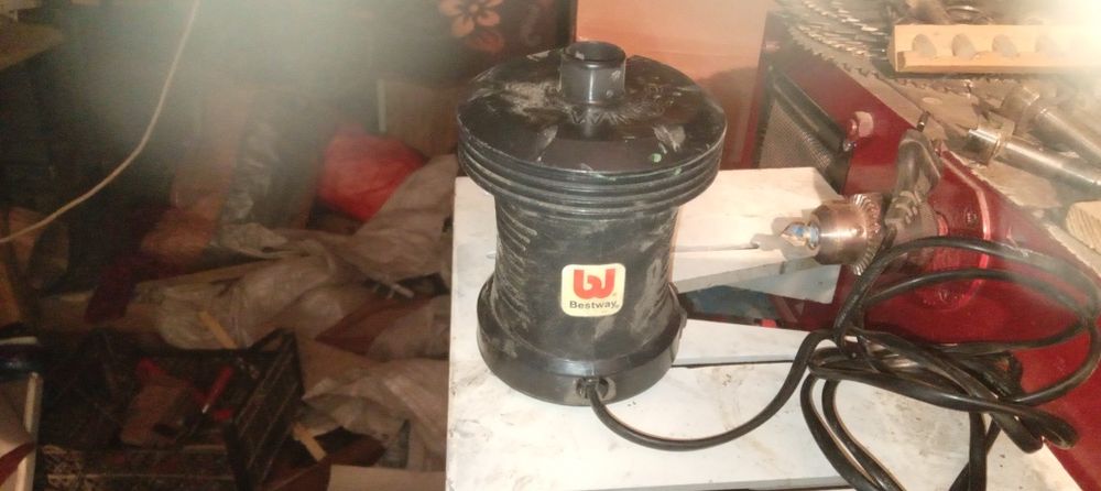 Продам мини компрессор в отличном состоянии