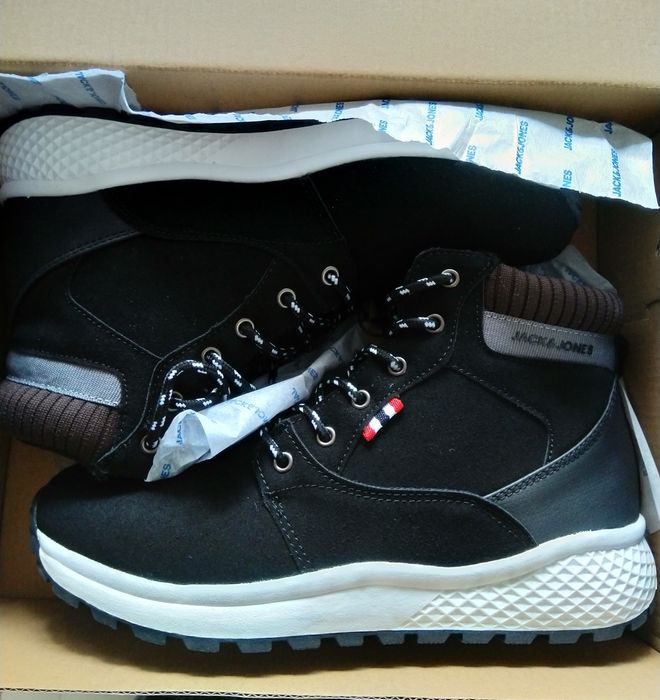 Bota de homem tamanho 41