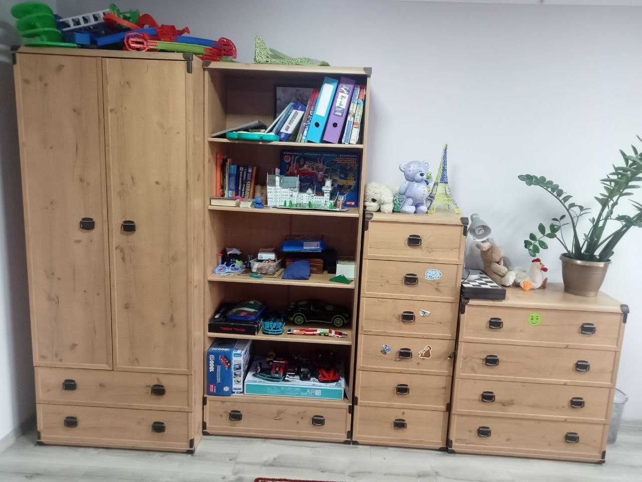 Меблі в дитячу кімнату. Модульна дитяча.