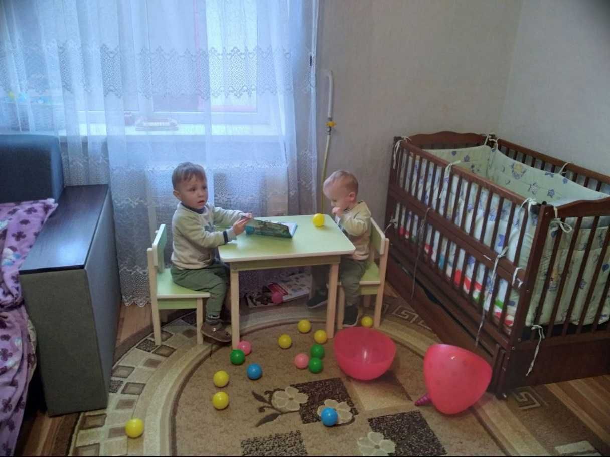 Дитячий стіл (столик) та стілець (стільчик) від виробника.