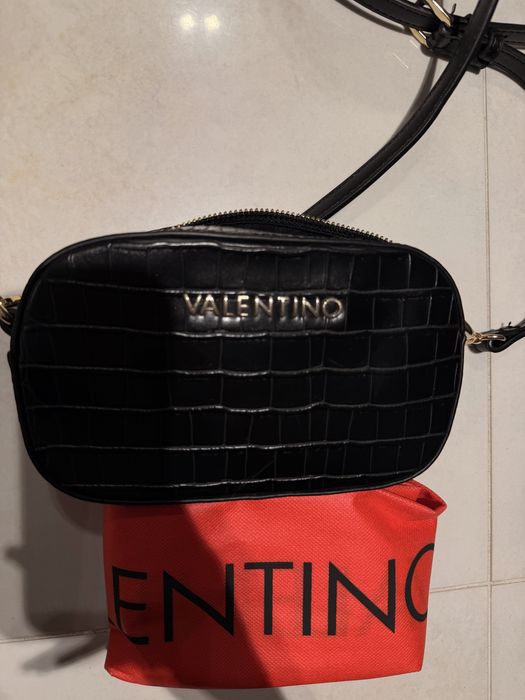 Mala Czarna Valentino torebka