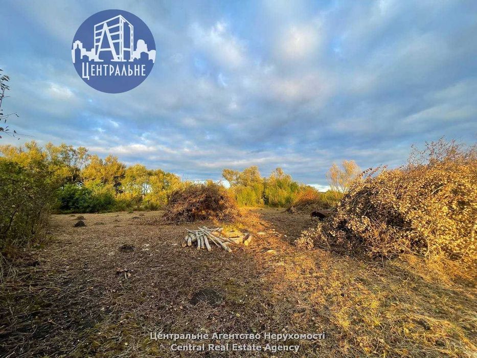 Продаж земельної ділянки