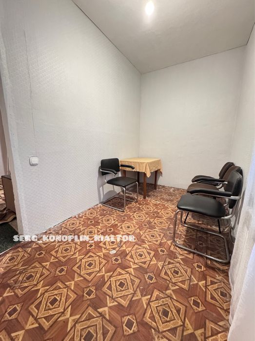 Продам просторную 2к квартиру с частичным ремонтом в таунхаусе в Центр