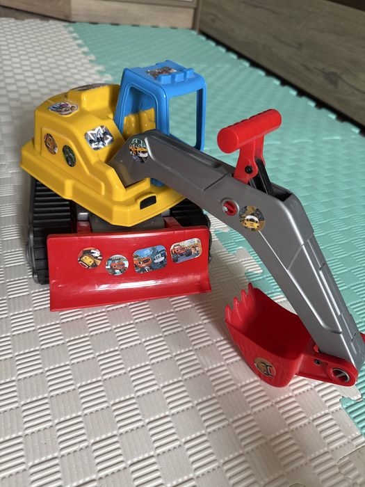 Спецтехніка для ігор в піску