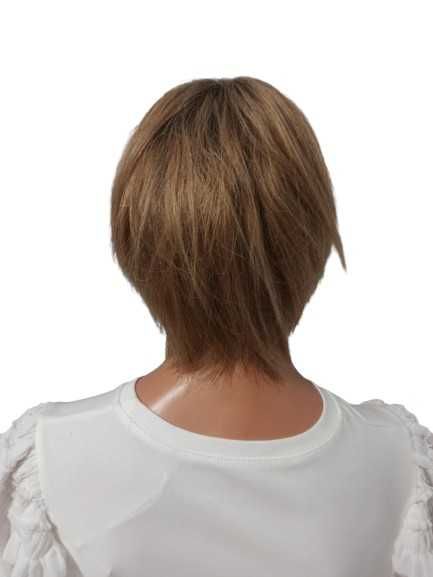 Krótka peruka  naturalna z grzywką Cucurella mono lace  piaskowy blond