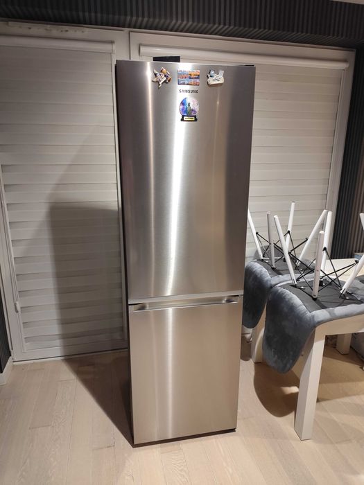 Lodówka Samsung RB33J8035SR