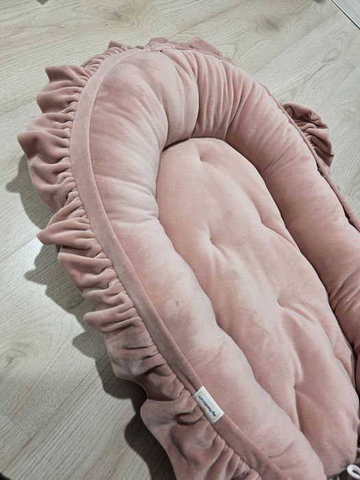 Kokon niemowlęcy z falbanką