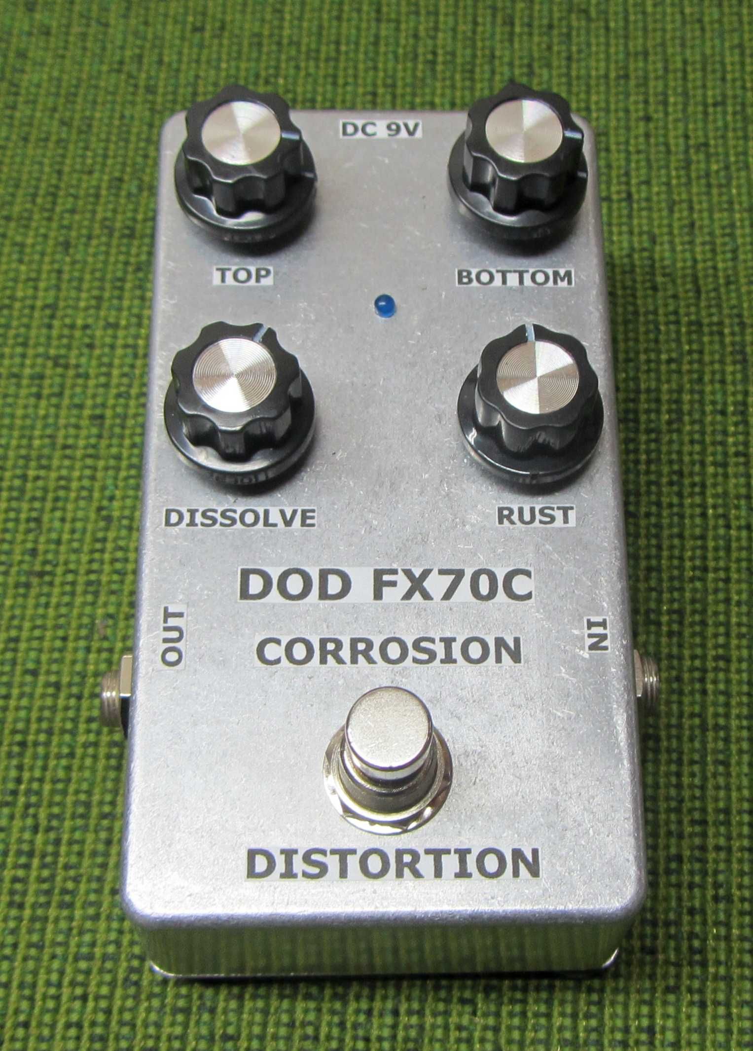 Efekt gitarowy DOD FX70C Corrosion Super High Gain Distortion (klon)