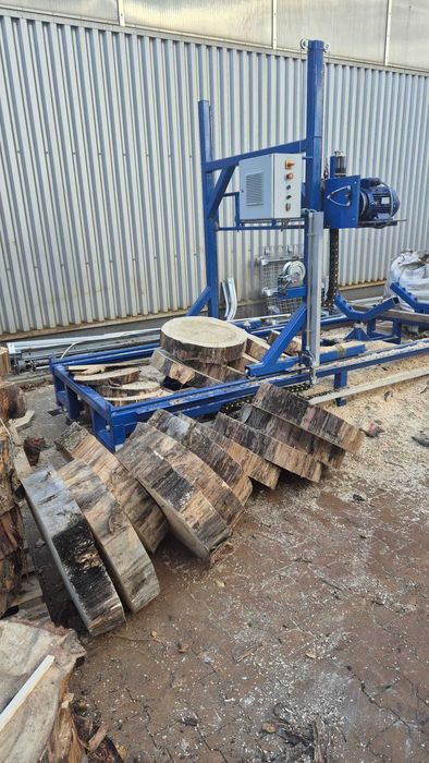 drewno plaster orzech topola dąb buk trak usługa cięcia stolik kawowy