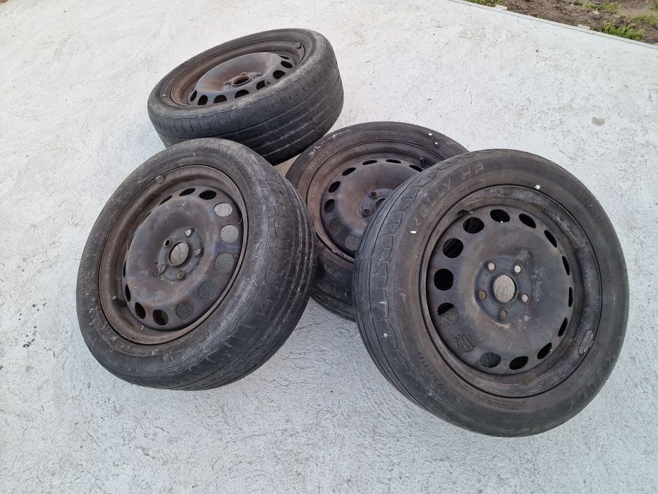 Komplet kół 205/55 R16 5x112. Opony letnie