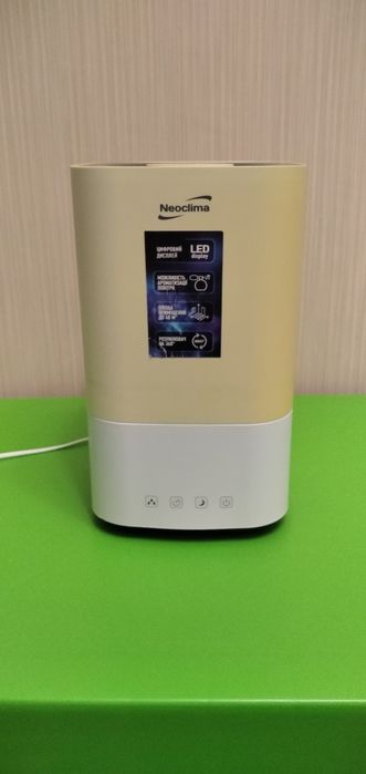 Зволожувач повітря neoclima