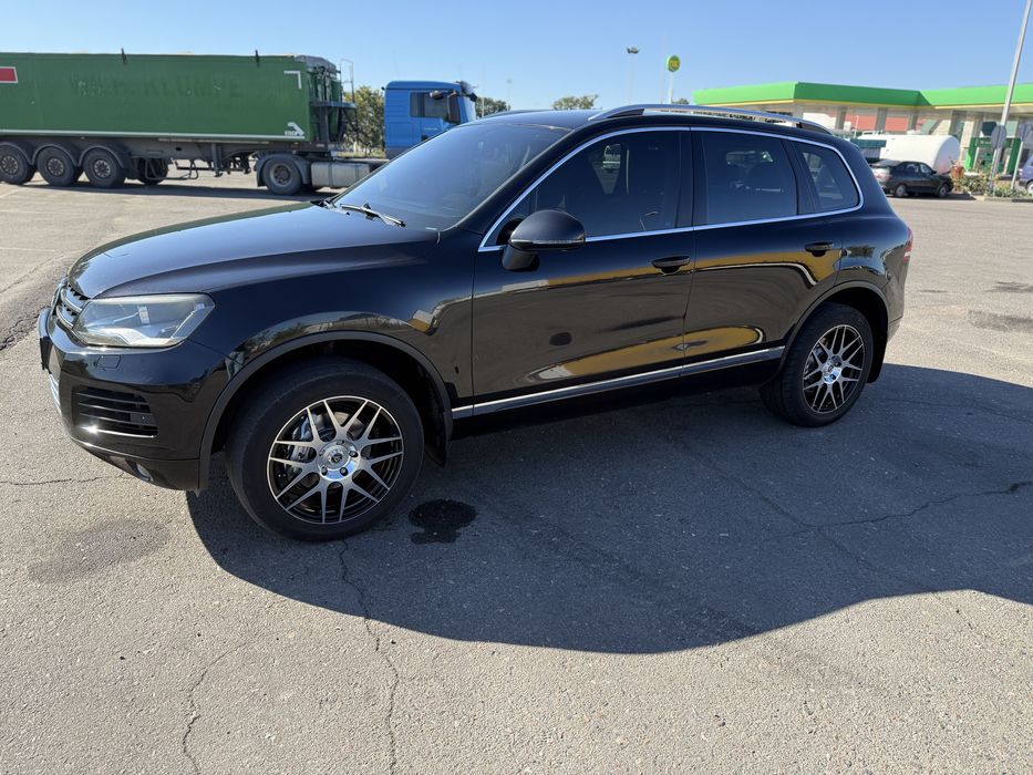 Автомобіль Туарег офіційний