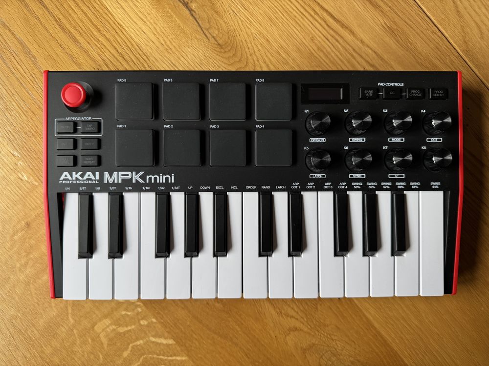 AKAI Professional MPK mini MK3