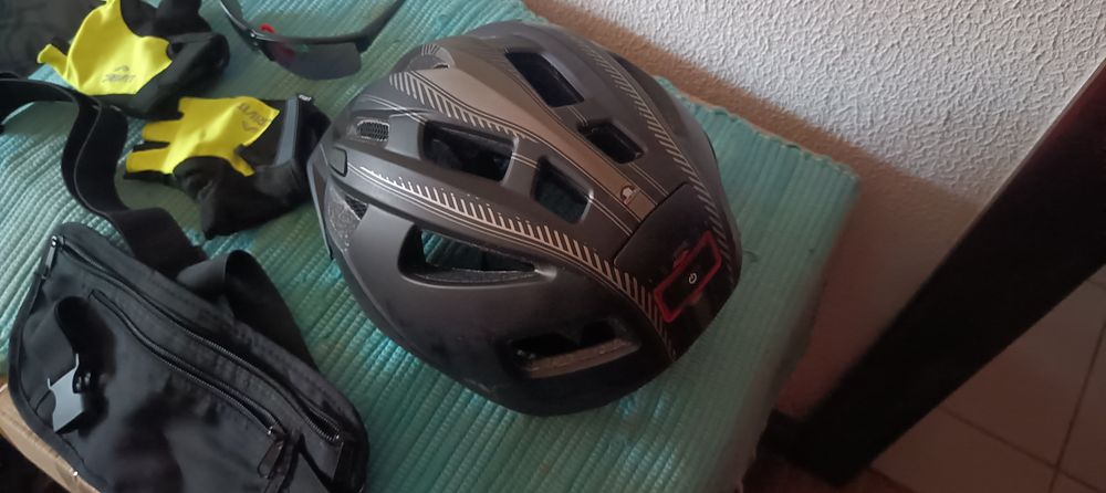 Bicicleta nova. Completa