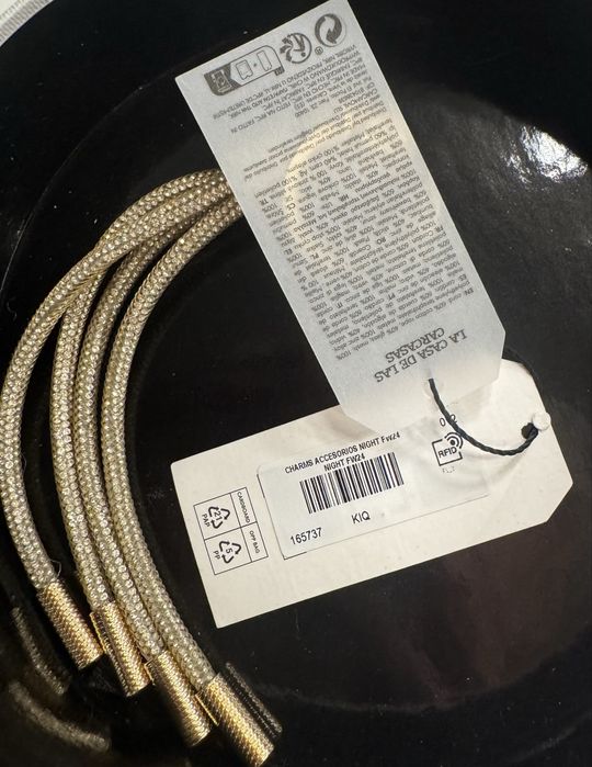 Oryginalny, nowy breloczek z cyrkoniami La Casa de Las Carcasas