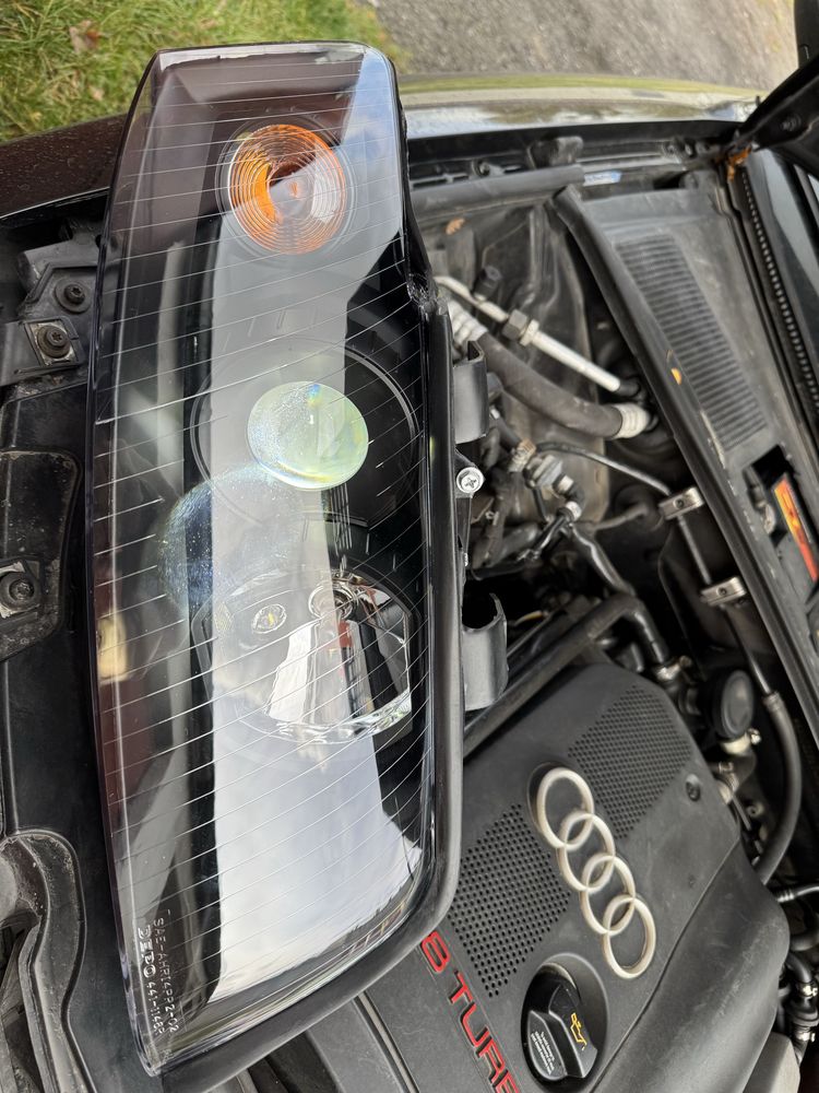 Lampy a4 b6 bi-led
