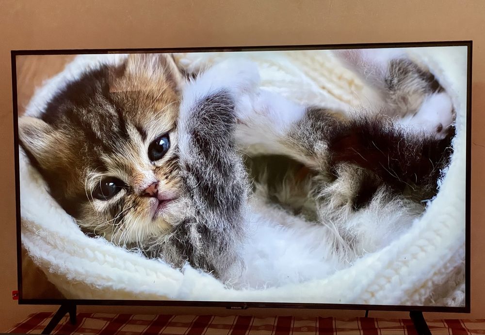 Smart TV Samsung 4K quase nova – ainda com garantia!