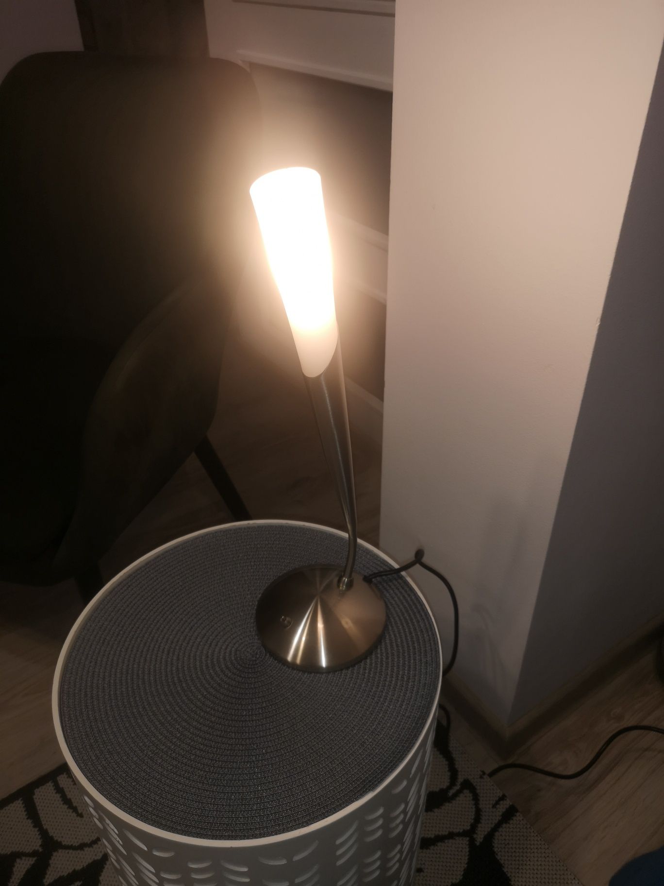 Lampa lampka nocna biurko salon dom