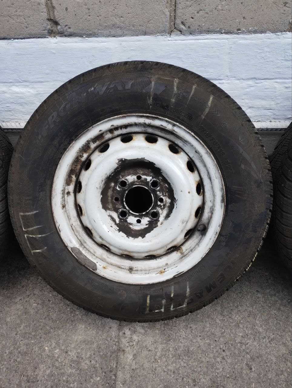 Продам колеса R13 175/70 + резина зимняя IceMaster I Fronway