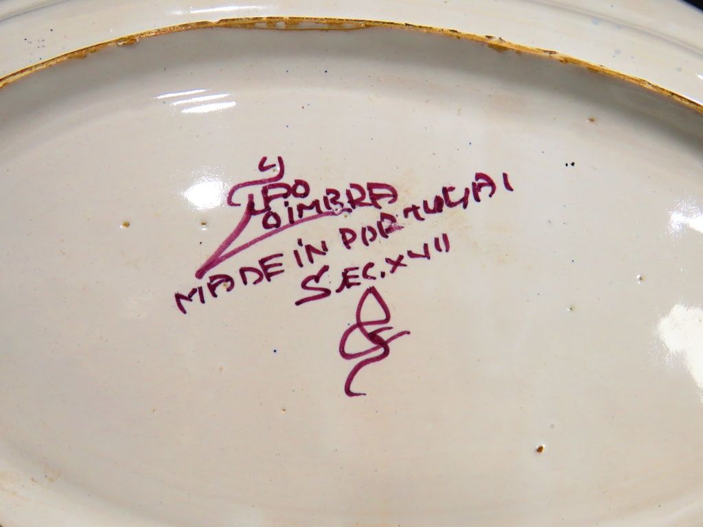 Travessa cerâmica de Coimbra.